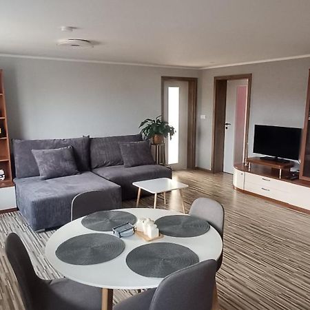Apartman S Vyhladom Na Bojnicky Zamok Bojnice Exterior photo