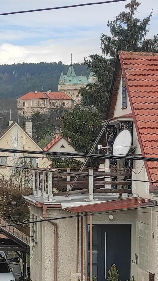 Apartman S Vyhladom Na Bojnicky Zamok Bojnice Exterior photo