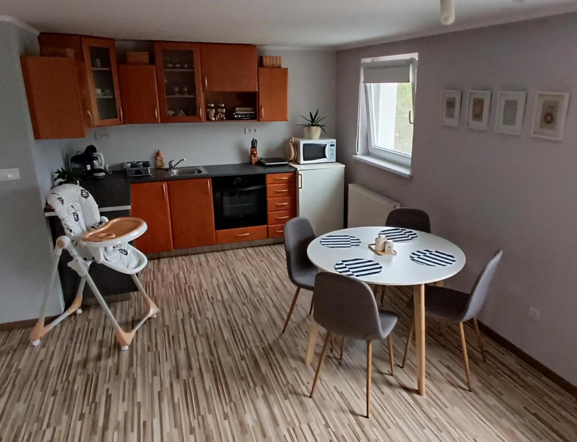 Apartman S Vyhladom Na Bojnicky Zamok Bojnice Exterior photo