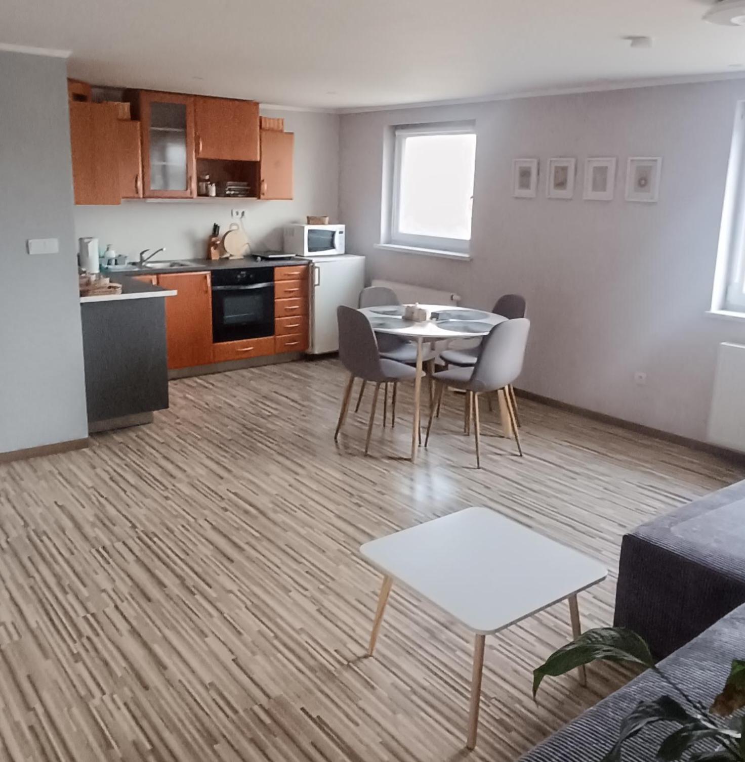 Apartman S Vyhladom Na Bojnicky Zamok Bojnice Exterior photo